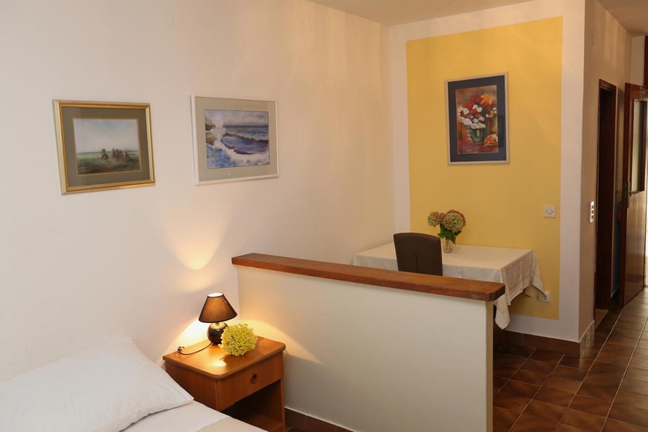 Apartments By The Sea Lumbarda, Korcula - 4446 외부 사진